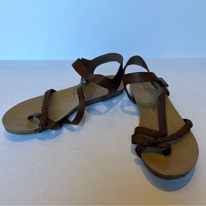 Blowfish Malibu Women's Brown Strappy Thong Flat Sandals Size 9 1/2